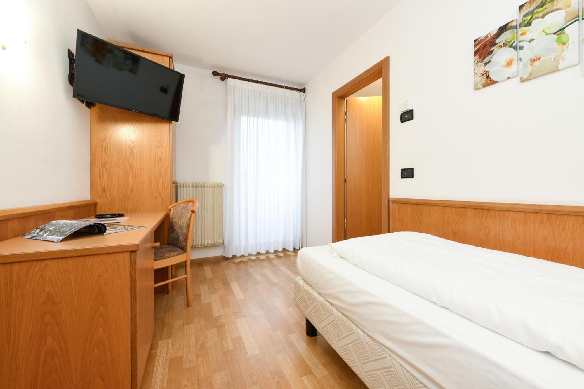 Hotel Denny Pinzolo Exterior foto